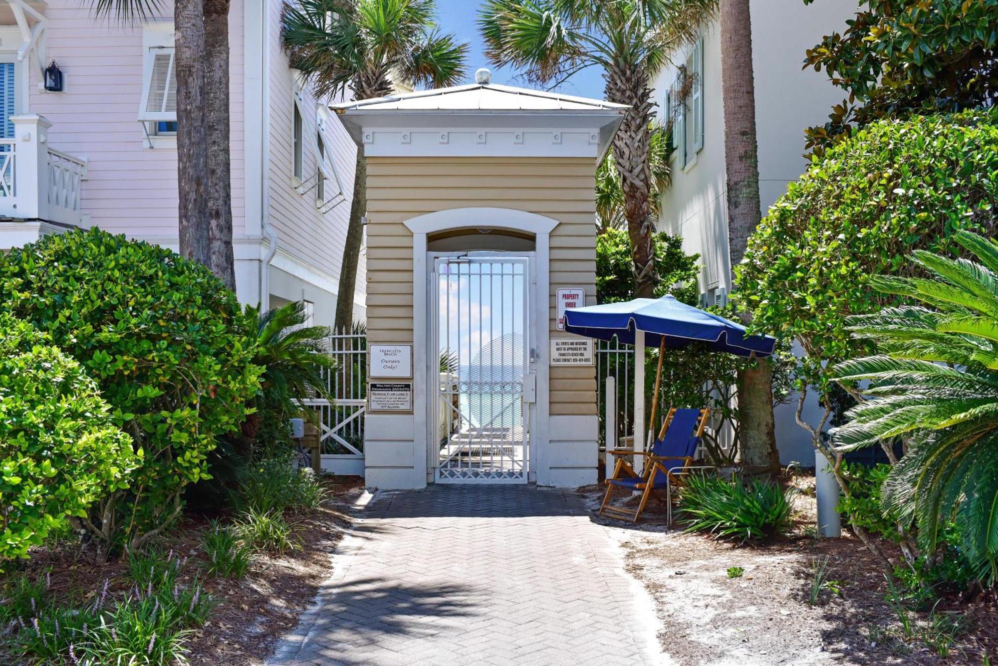 Vast Cay Castle With Private Beach And Game Room Destin Exterior photo